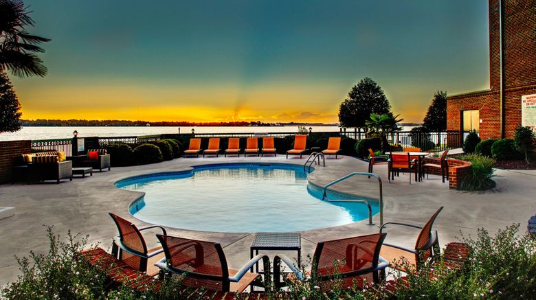 <b>Courtyard by Marriott New Bern Pool</b>. Images powered by <a href="https://www.leonardoworldwide.com/" title="Leonardo Worldwide" target="_blank">Leonardo</a>.