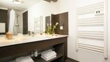 Sejours & Affaires St Mande Room