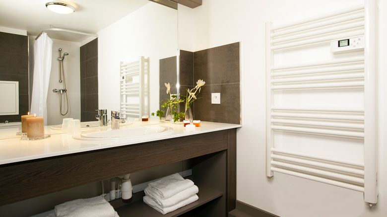 <b>Sejours & Affaires St Mande Room</b>. Images powered by <a href="https://www.leonardoworldwide.com/" title="Leonardo Worldwide" target="_blank">Leonardo</a>.