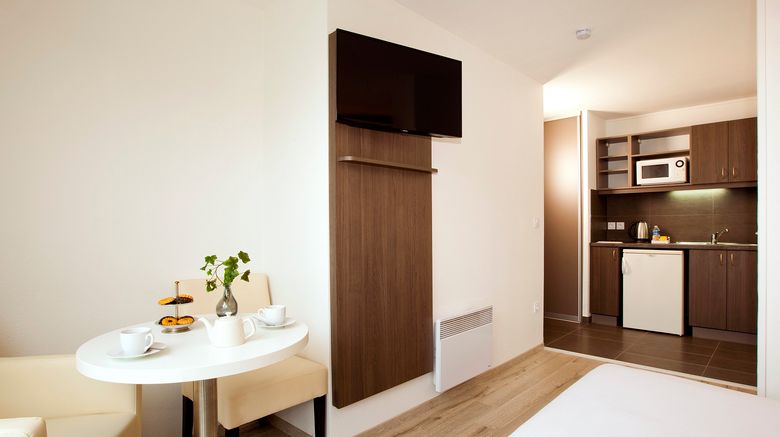 <b>Sejours & Affaires St Mande Room</b>. Images powered by <a href="https://www.leonardoworldwide.com/" title="Leonardo Worldwide" target="_blank">Leonardo</a>.