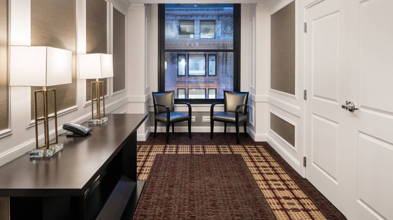<b>Residence Inn Chicago Downtown/Loop Meeting</b>. Images powered by <a href="https://www.leonardoworldwide.com/" title="Leonardo Worldwide" target="_blank">Leonardo</a>.