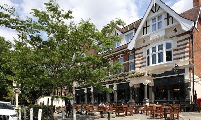 The Crown & Greyhound Exterior