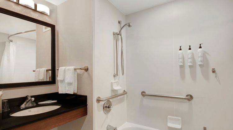 Fairfield Inn & Stes Rochester West Room