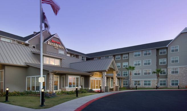 Residence Inn SeaWorld/Lackland Exterior