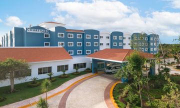 Courtyard by Marriott Cancun Airport