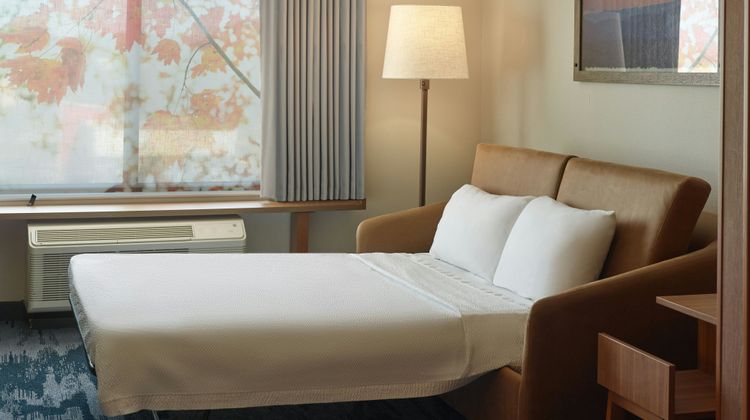 Fairfield Inn & Stes Locust Grove I-75 S Suite