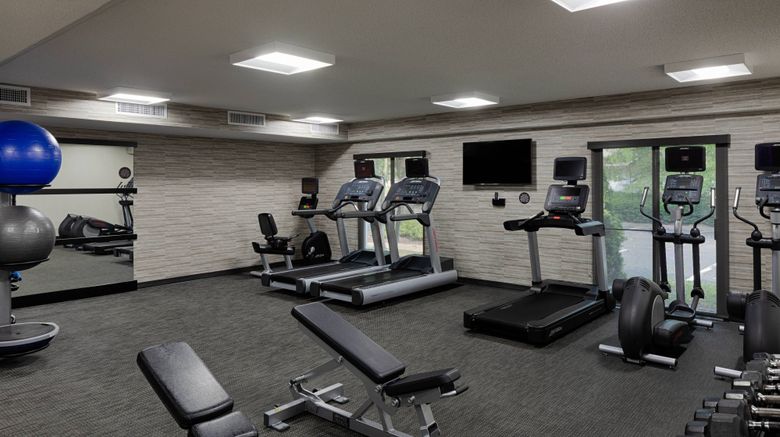 <b>Courtyard Cincinnati Blue Ash Health Club</b>. Images powered by <a href="https://www.leonardoworldwide.com/" title="Leonardo Worldwide" target="_blank">Leonardo</a>.