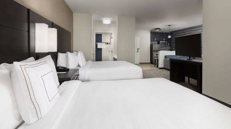 Residence Inn Long Island Garden City Suite