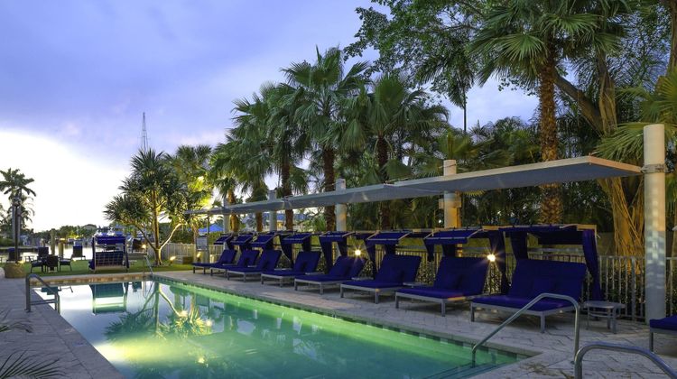 Residence Inn Intracoastal/Il Lugano Pool