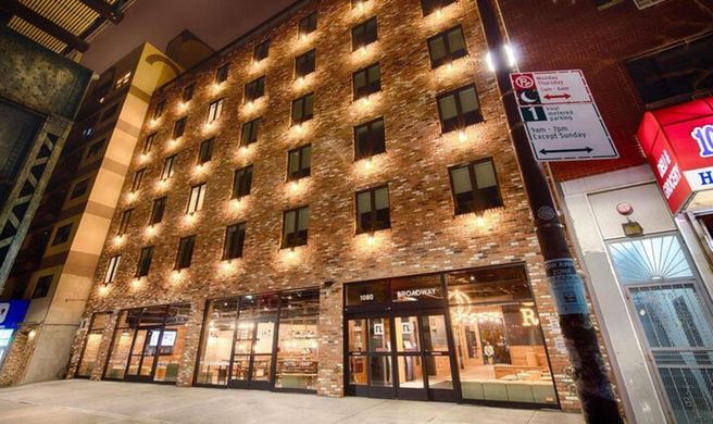 Hotel 1080 Brooklyn Exterior