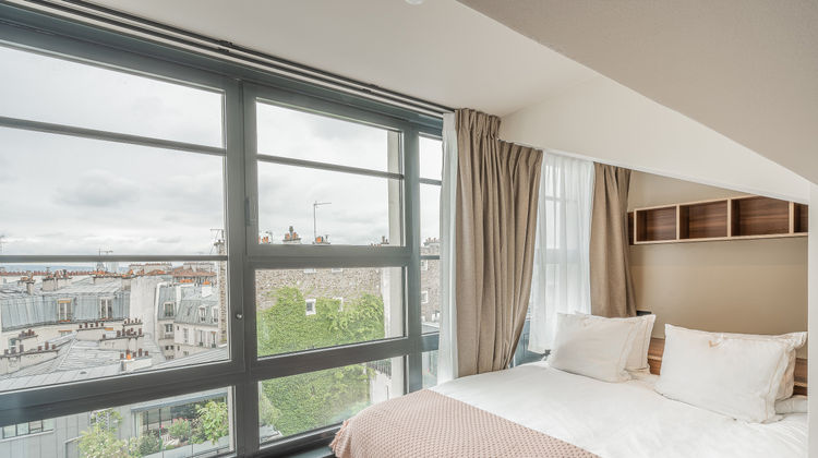 Yuna Montmartre Suite