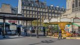 Yuna Montmartre Exterior