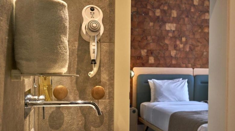 <b>My Story Hotel Tejo Room</b>. Images powered by <a href="https://www.leonardoworldwide.com/" title="Leonardo Worldwide" target="_blank">Leonardo</a>.