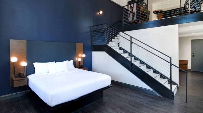 <b>Courtyard Cincinnati Downtown Suite</b>. Images powered by <a href="https://www.leonardoworldwide.com/" title="Leonardo Worldwide" target="_blank">Leonardo</a>.