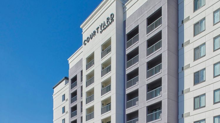 Courtyard Cincinnati Covington Marriott Exterior