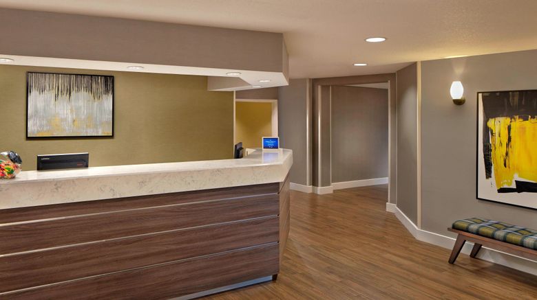 <b>Residence Inn Fort Lauderdale Weston Lobby</b>. Images powered by <a href="https://www.leonardoworldwide.com/" title="Leonardo Worldwide" target="_blank">Leonardo</a>.