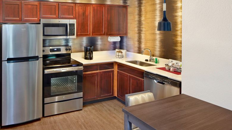 <b>Residence Inn Fort Lauderdale Weston Room</b>. Images powered by <a href="https://www.leonardoworldwide.com/" title="Leonardo Worldwide" target="_blank">Leonardo</a>.