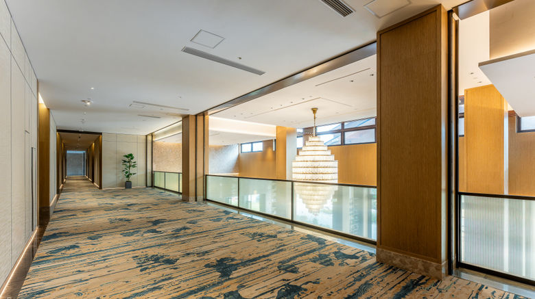 <b>Holiday Inn Jiuhua Mountain Hot Spring Lobby</b>. Images powered by <a href="https://www.leonardoworldwide.com/" title="Leonardo Worldwide" target="_blank">Leonardo</a>.