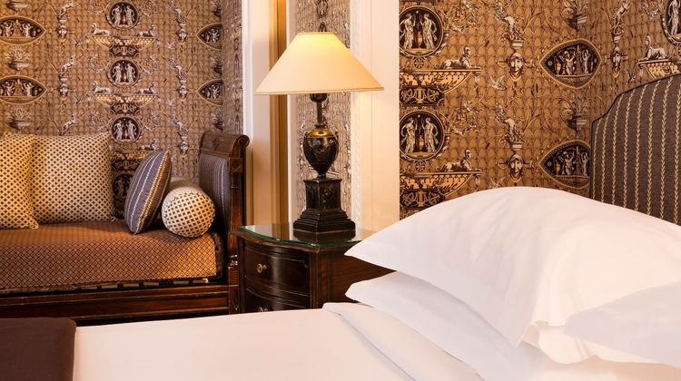 Hotel Des Grands Hommes Room