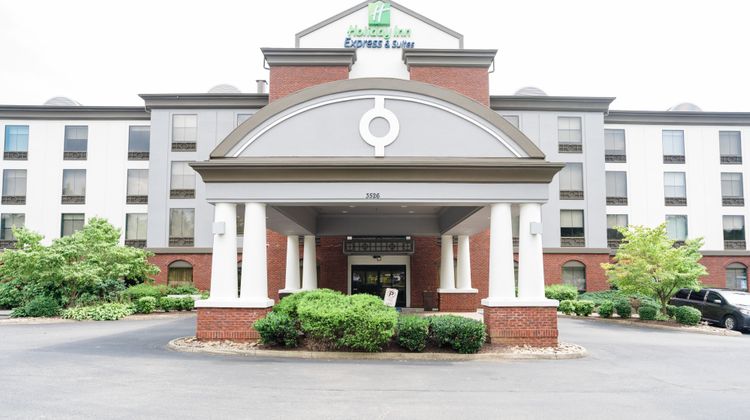 Holiday Inn Express Hotel & Suites East Exterior