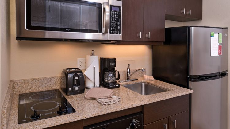 TownePlace Suites by Marriott Room