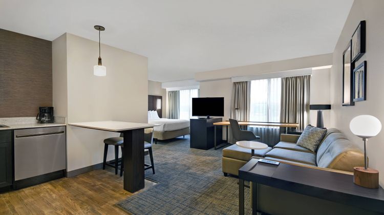 Residence Inn Louisville Airport Suite