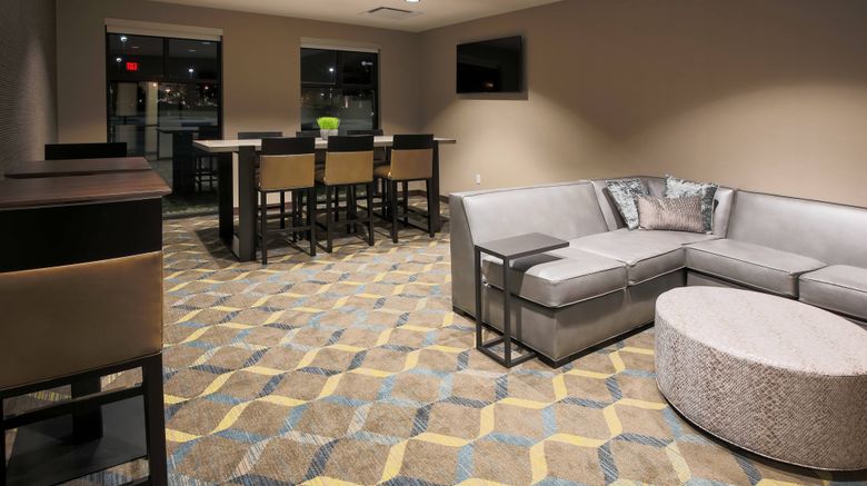 <b>Residence Inn Louisville East/Oxmoor Lobby</b>. Images powered by <a href="https://www.leonardoworldwide.com/" title="Leonardo Worldwide" target="_blank">Leonardo</a>.