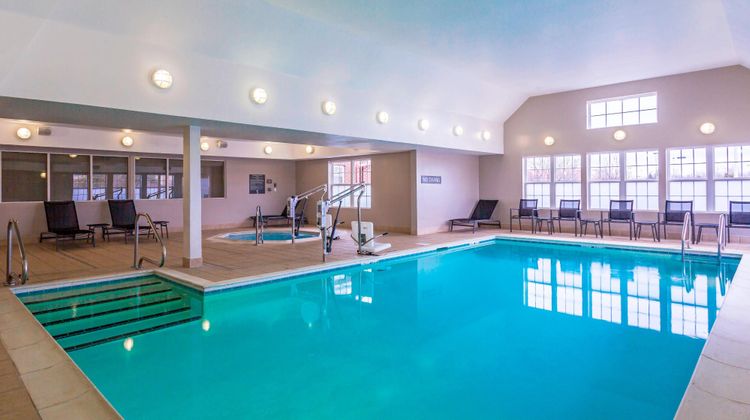 Residence Inn Louisville Northeast Pool
