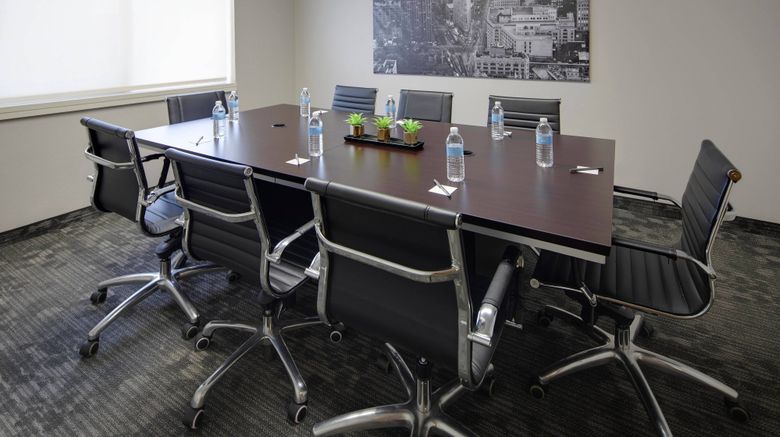 <b>Courtyard Dallas Addison/Midway Meeting</b>. Images powered by <a href="https://www.leonardoworldwide.com/" title="Leonardo Worldwide" target="_blank">Leonardo</a>.