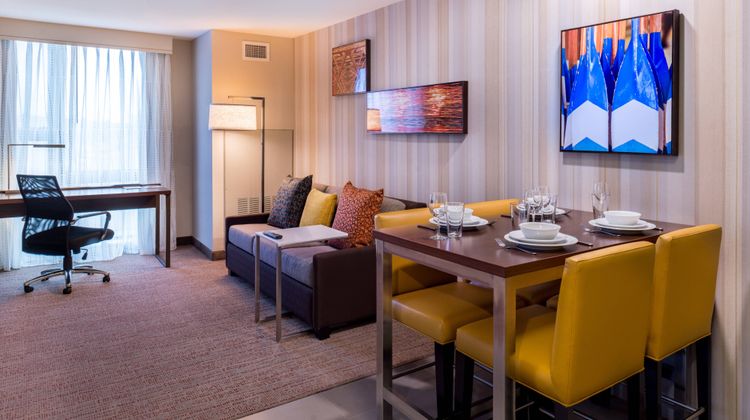 Residence Inn Seattle University Dist Room