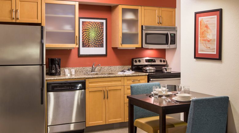<b>Residence Inn San Diego La Jolla Room</b>. Images powered by <a href="https://www.leonardoworldwide.com/" title="Leonardo Worldwide" target="_blank">Leonardo</a>.