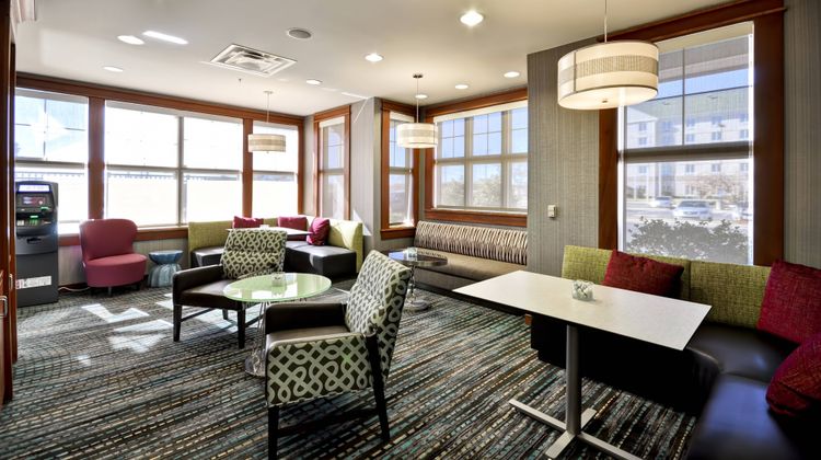 Residence Inn Gulfport-Biloxi Airport Lobby