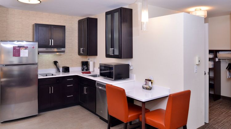 Residence Inn East Lansing Room