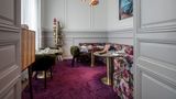 YNDO Hotel Restaurant