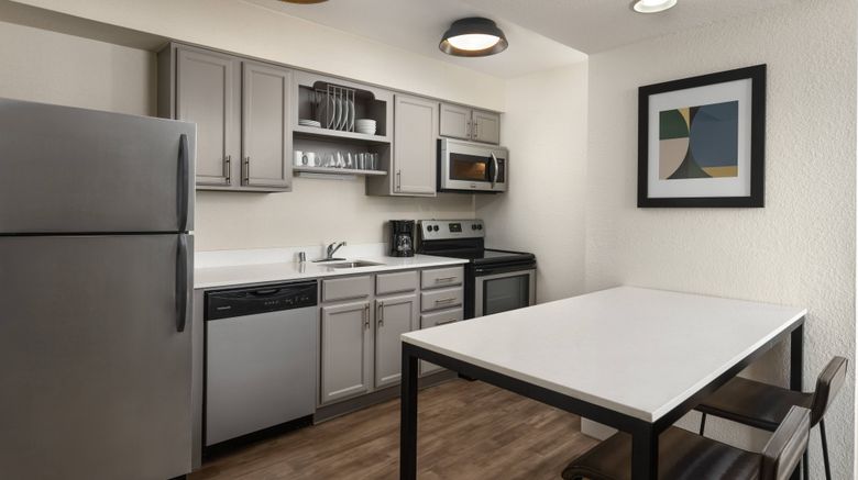 <b>Residence Inn San Francisco Airport Room</b>. Images powered by <a href="https://www.leonardoworldwide.com/" title="Leonardo Worldwide" target="_blank">Leonardo</a>.