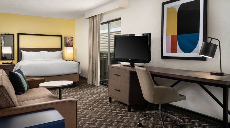 <b>Residence Inn San Francisco Airport Suite</b>. Images powered by <a href="https://www.leonardoworldwide.com/" title="Leonardo Worldwide" target="_blank">Leonardo</a>.