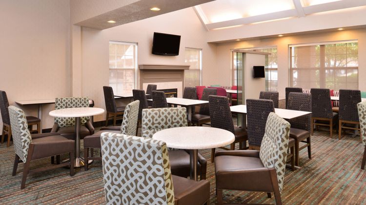 Residence Inn by Marriott Restaurant