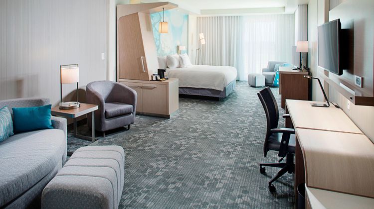Courtyard Dallas Carrollton Conf Center Suite