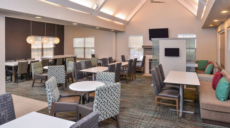 Residence Inn by Marriott Restaurant
