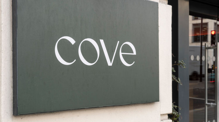 Cove-Cannon Street, The City Exterior