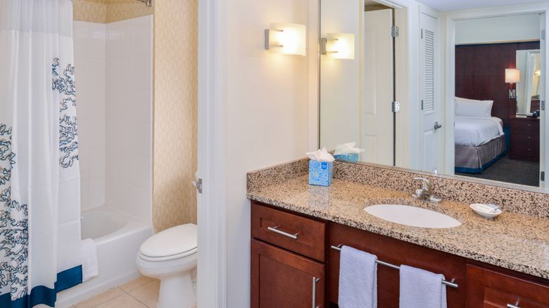 <b>Residence Inn Harrisonburg Room</b>. Images powered by <a href="https://www.leonardoworldwide.com/" title="Leonardo Worldwide" target="_blank">Leonardo</a>.