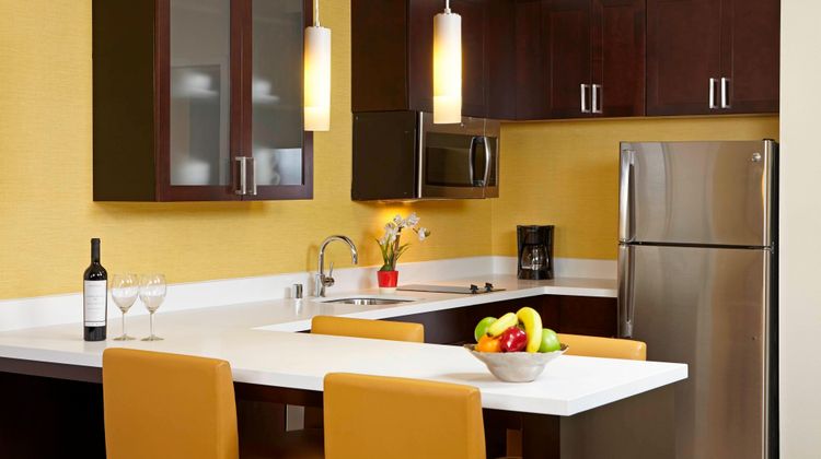 Residence Inn LAX Airport/Century Blvd Room