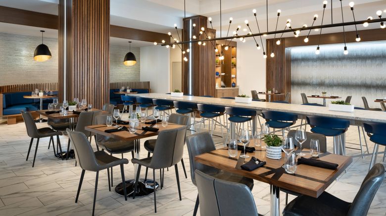 <b>Marriott Jacksonville Restaurant</b>. Images powered by <a href="https://www.leonardoworldwide.com/" title="Leonardo Worldwide" target="_blank">Leonardo</a>.