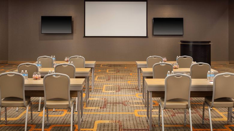 <b>Residence Inn San Jose Cupertino Meeting</b>. Images powered by <a href="https://www.leonardoworldwide.com/" title="Leonardo Worldwide" target="_blank">Leonardo</a>.