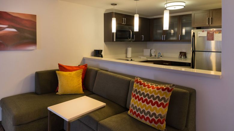 <b>Residence Inn Palo Alto Menlo Park Room</b>. Images powered by <a href="https://www.leonardoworldwide.com/" title="Leonardo Worldwide" target="_blank">Leonardo</a>.