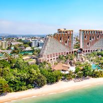 Centara Grand Mirage Beach Resort