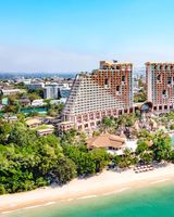 Centara Grand Mirage Beach Resort