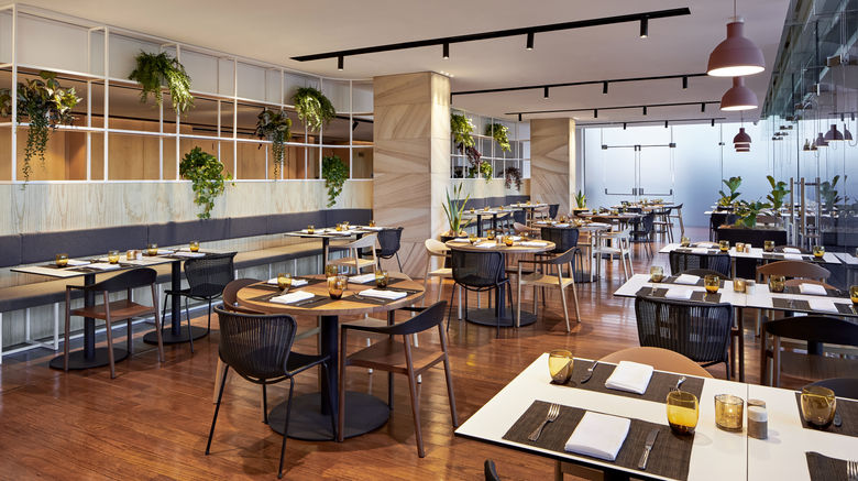 <b>Crowne Plaza Sydney Macquarie Park Restaurant</b>. Images powered by <a href="https://www.leonardoworldwide.com/" title="Leonardo Worldwide" target="_blank">Leonardo</a>.