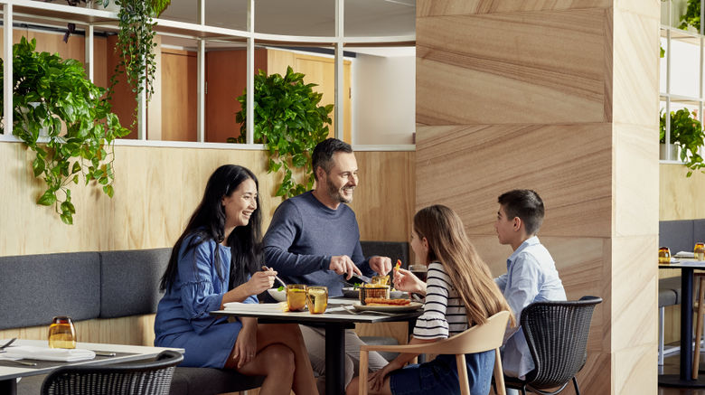 <b>Crowne Plaza Sydney Macquarie Park Restaurant</b>. Images powered by <a href="https://www.leonardoworldwide.com/" title="Leonardo Worldwide" target="_blank">Leonardo</a>.