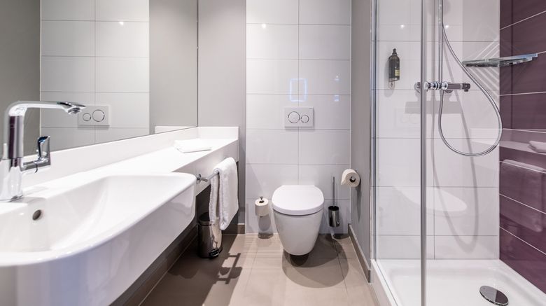 <b>Premier Inn Leipzig City Oper Room</b>. Images powered by <a href="https://www.leonardoworldwide.com/" title="Leonardo Worldwide" target="_blank">Leonardo</a>.